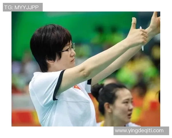 杨丽专访：从排球新星到传奇教练的成长与回顾之路